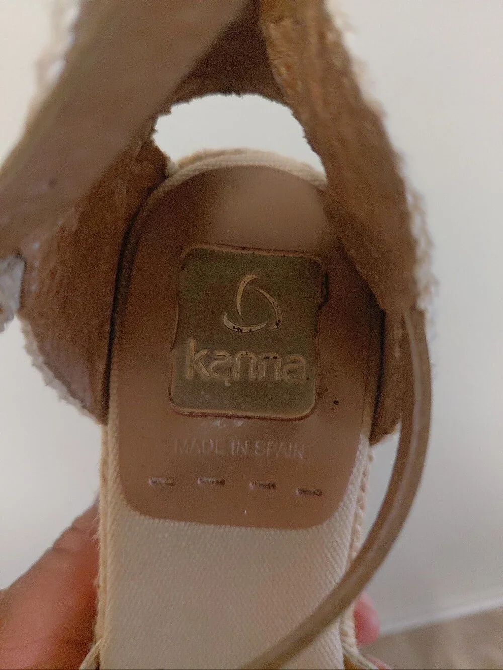 Kanna Womens Gold Slingback Espadrille Wedge Heels Sandals Size 5.5-6
